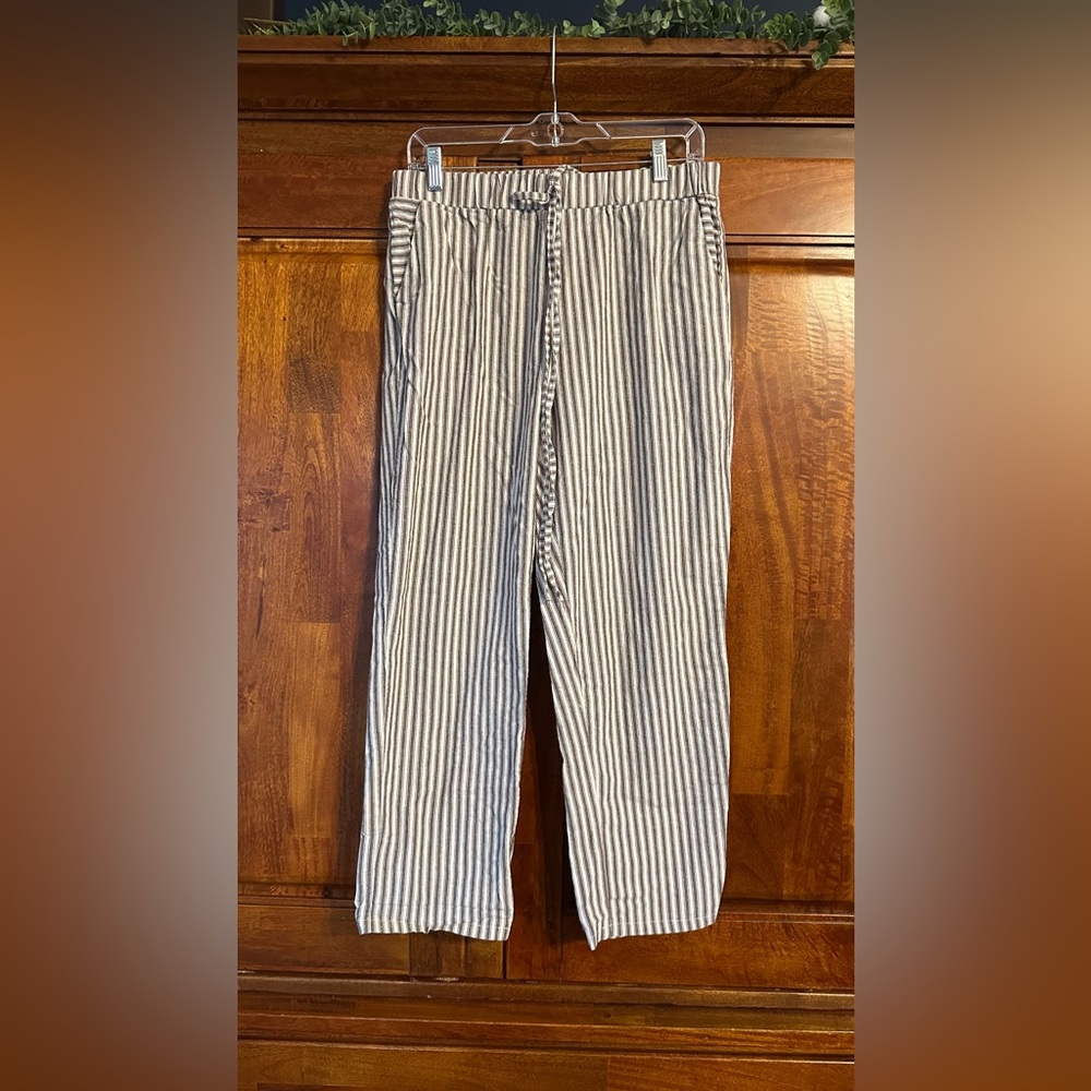 Classic Striped Women's Wide Leg Pants